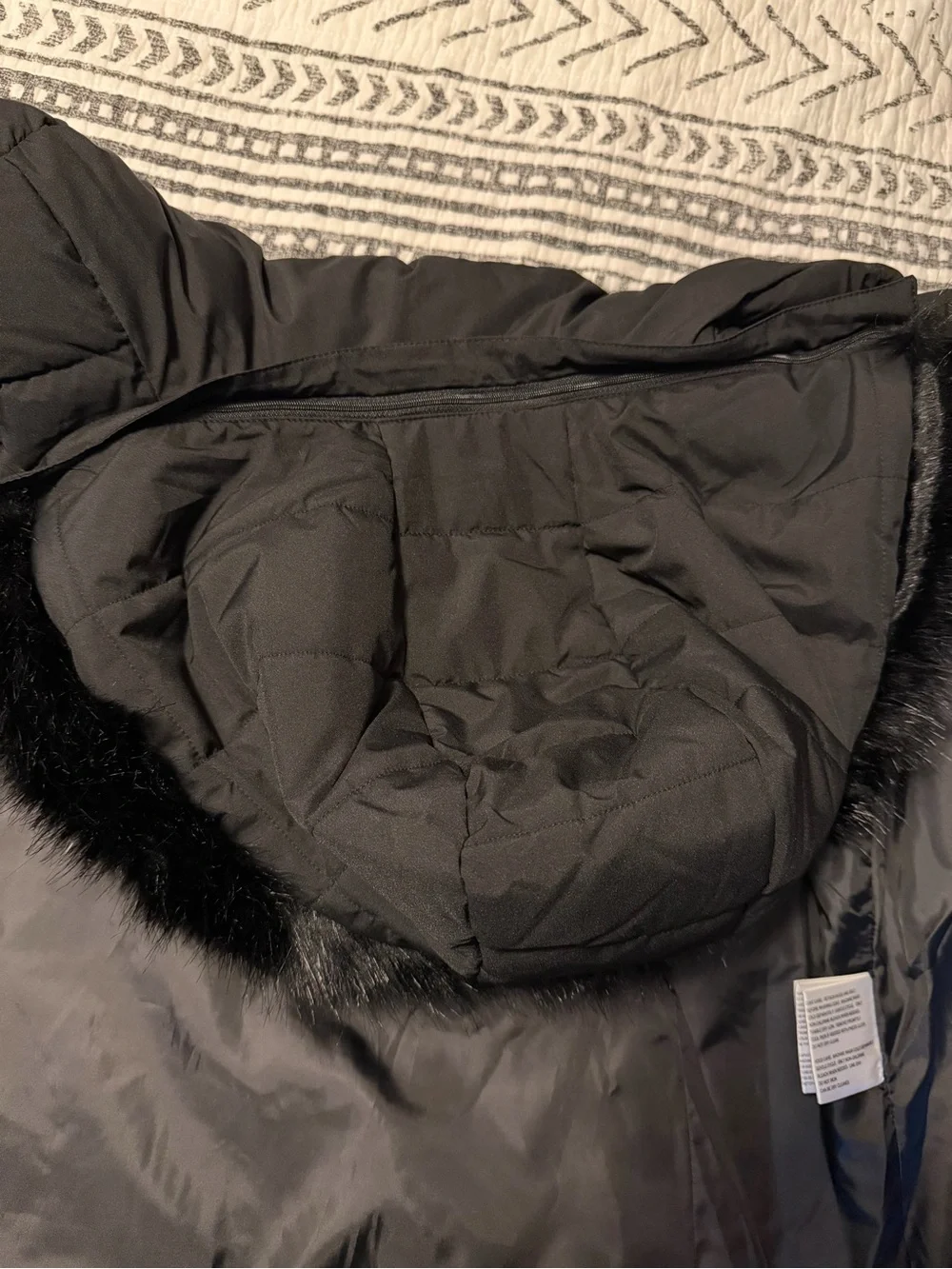 Michael Kors Black Quilted Belted Hooded Puffer Coat with Faux Fur Trim